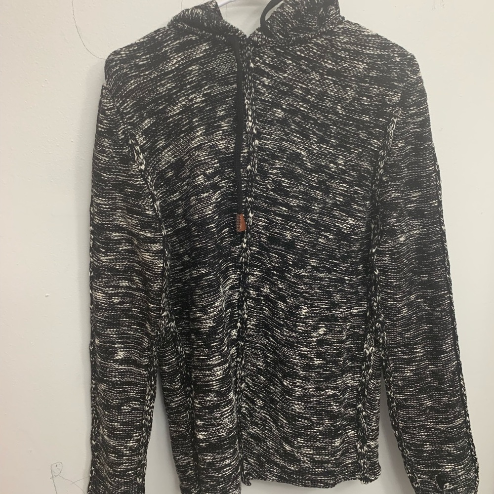 Sweater - Picture 8 of 15